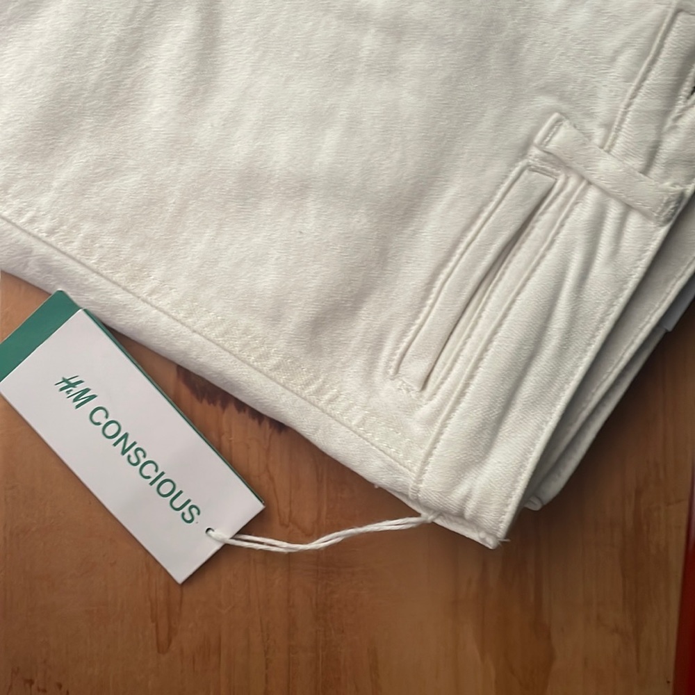 White Denim “Culotte High Waste” Jeans - size 6